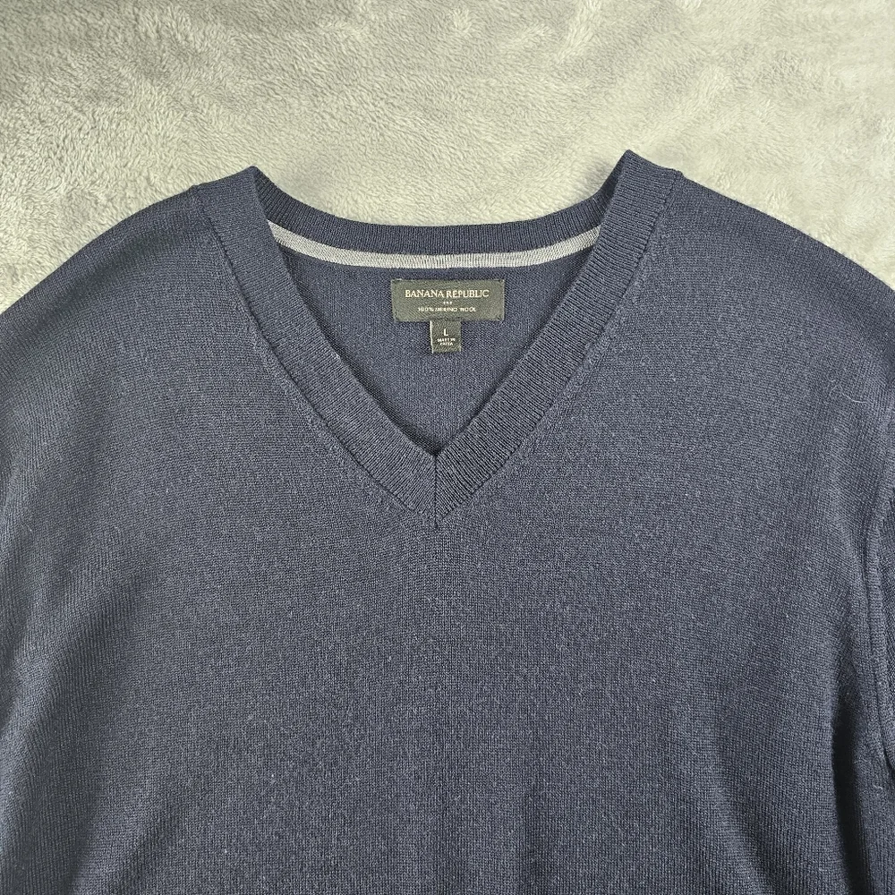 Banana Republic 100% Merino Wool Pullover V-Neck Sweater Mens Size Large